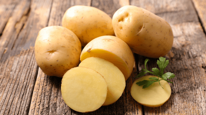 Make a raw potato poultice